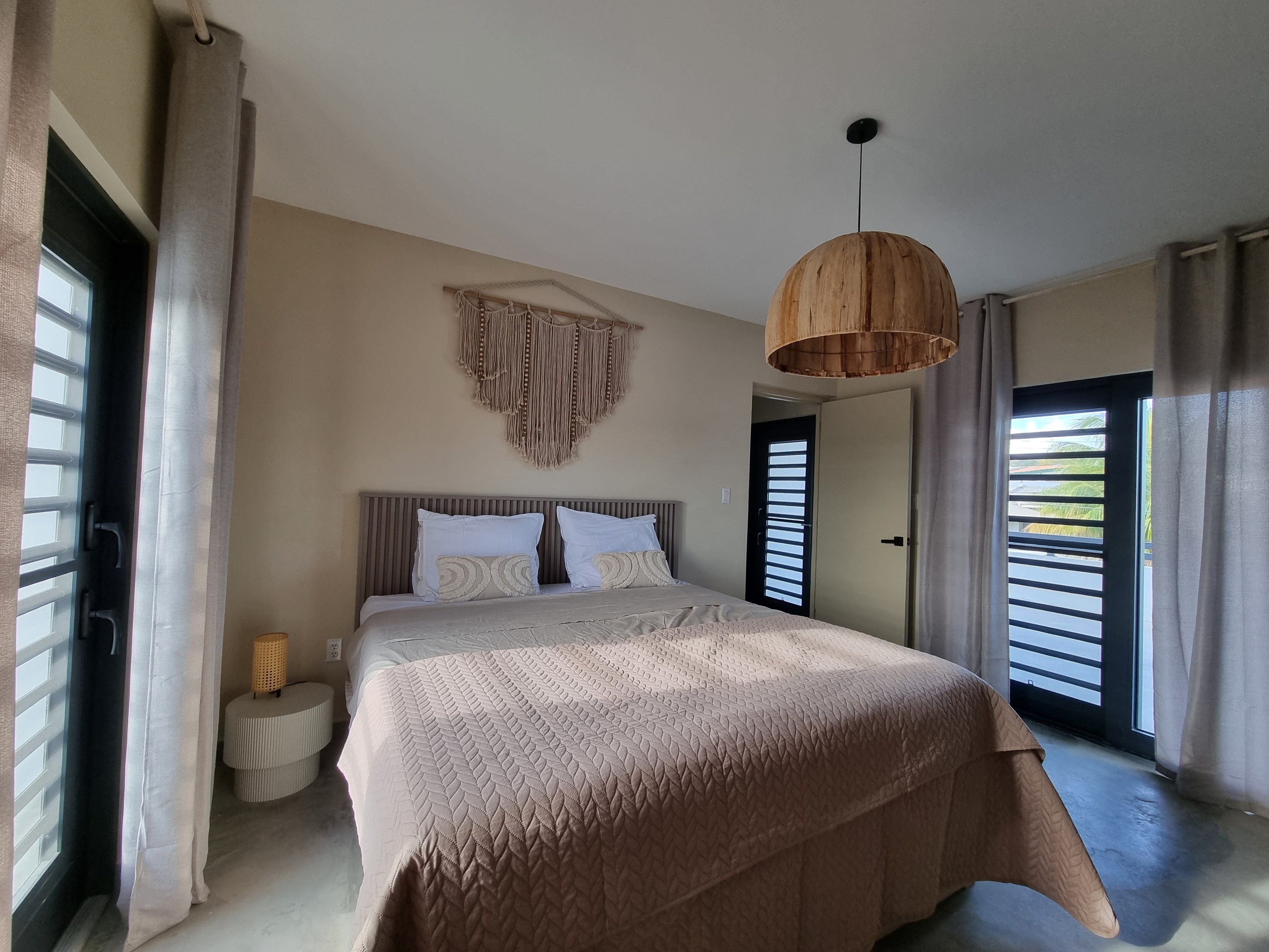 Casa June — Luxury Villa in Curaçao